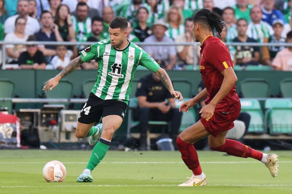 开云官方app入口-贝蒂斯击败对手，实现连胜状态