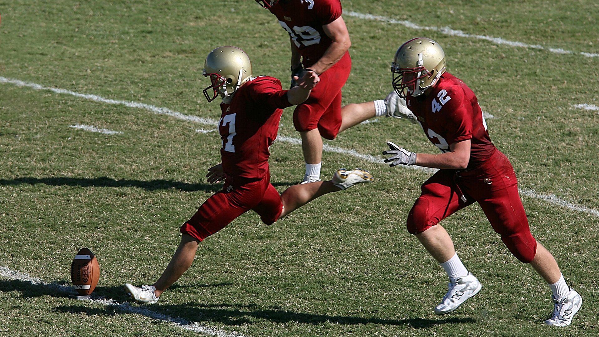 开云体育下载-阿尔及利亚式坚韧对决里昂铁血，格纳布里赛后评分拉满的背后